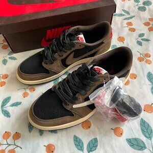 Jordan 1 Retro Low Og Sp Travis Scott Mocha